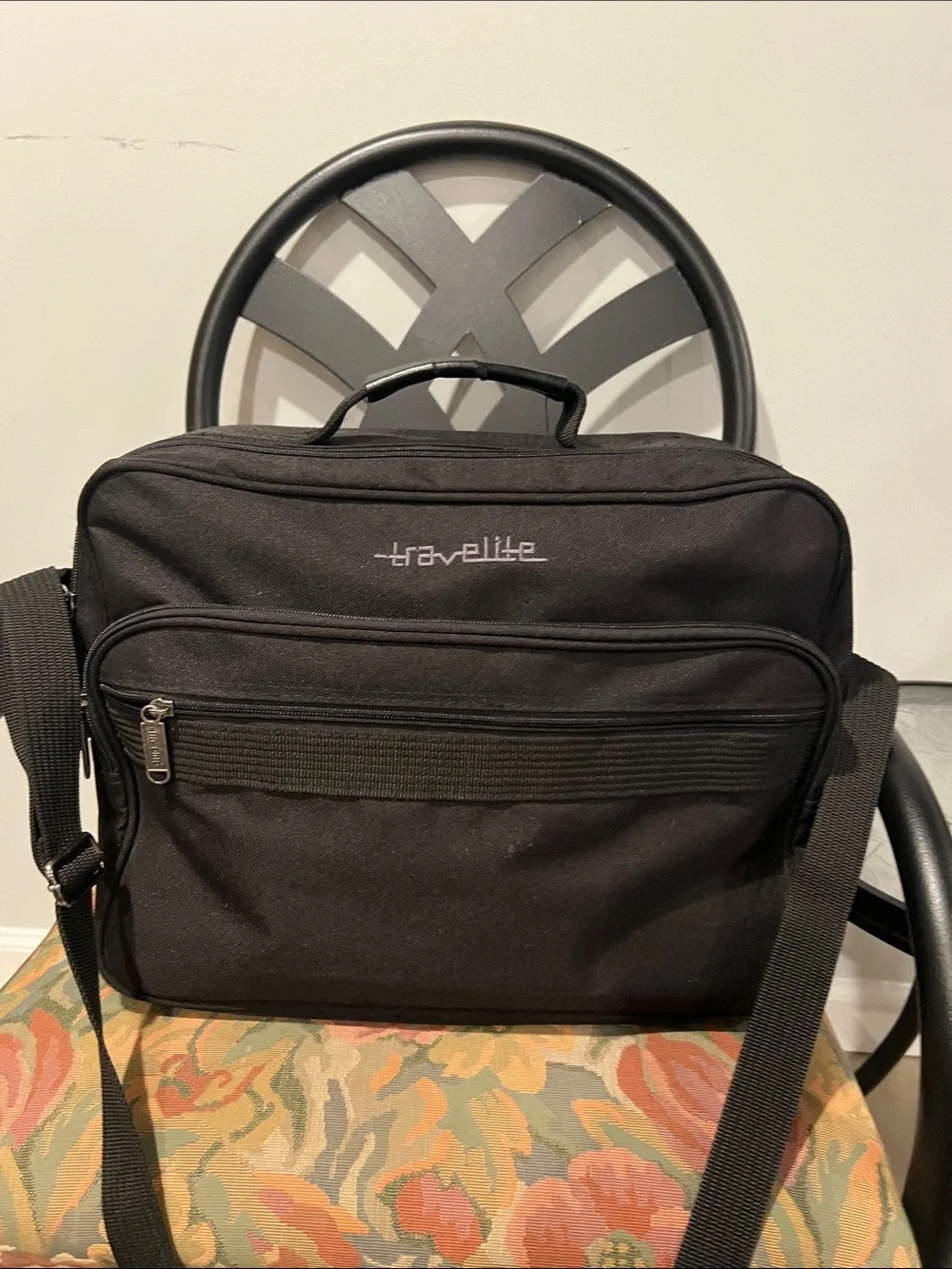 Black Men's Travel Briefcase